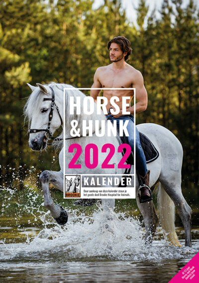 Horse en Hunk kalender 2022  1 maat nodig? - ruitershopbeerens.nl